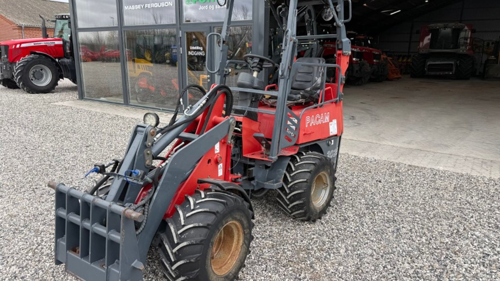 Kompaktlader des Typs MAN 2025 LF, Gebrauchtmaschine in Hadsten (Bild 2)