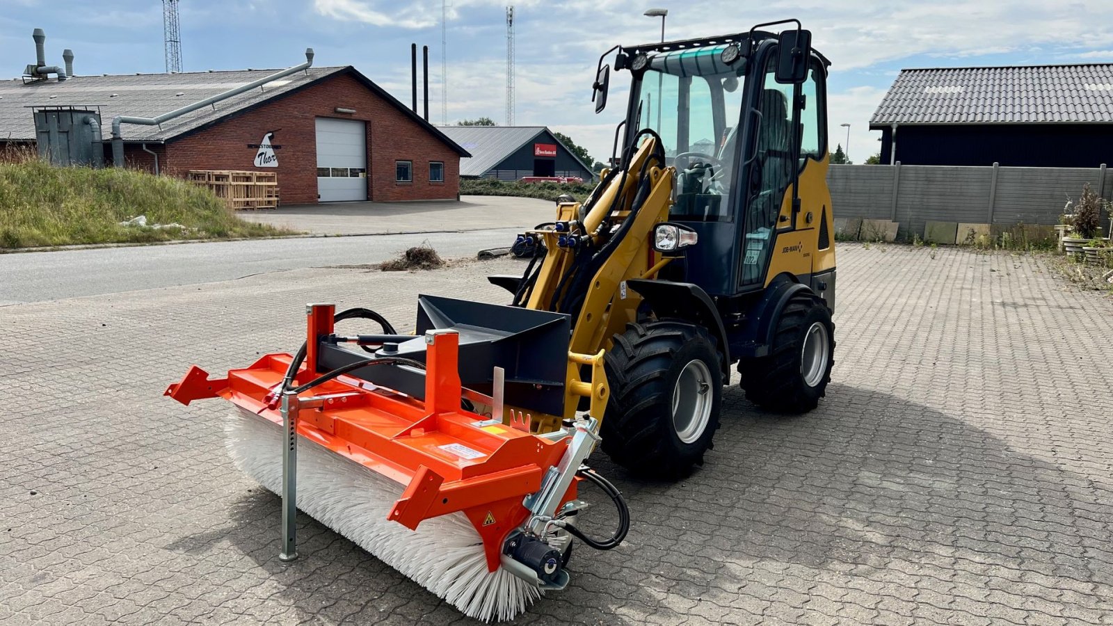 Kompaktlader of the type MAN 2325E Snowline, Gebrauchtmaschine in Herning (Picture 4)