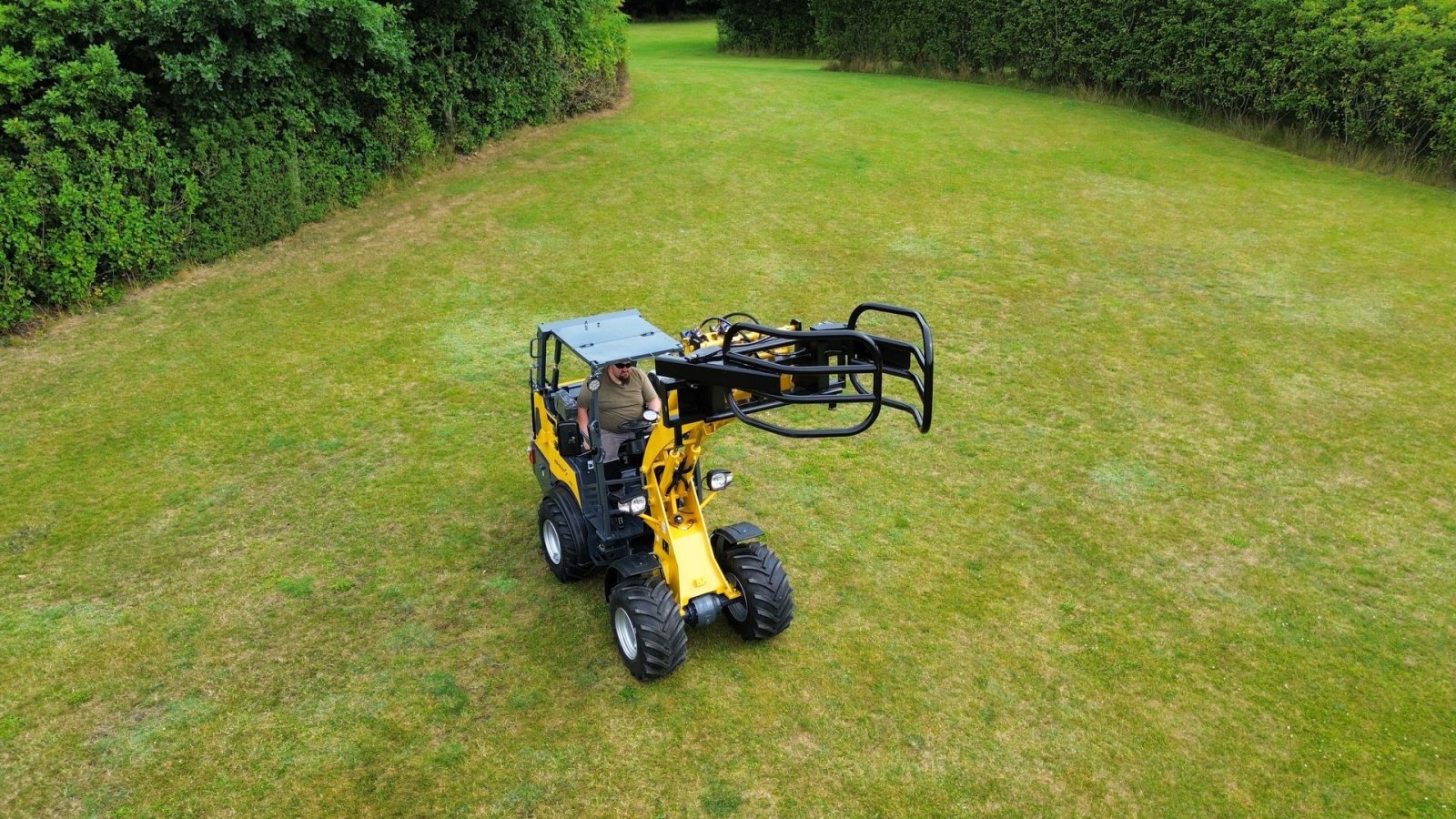 Kompaktlader des Typs MAN 2940 Foldbar bøjle, Gebrauchtmaschine in Herning (Bild 5)