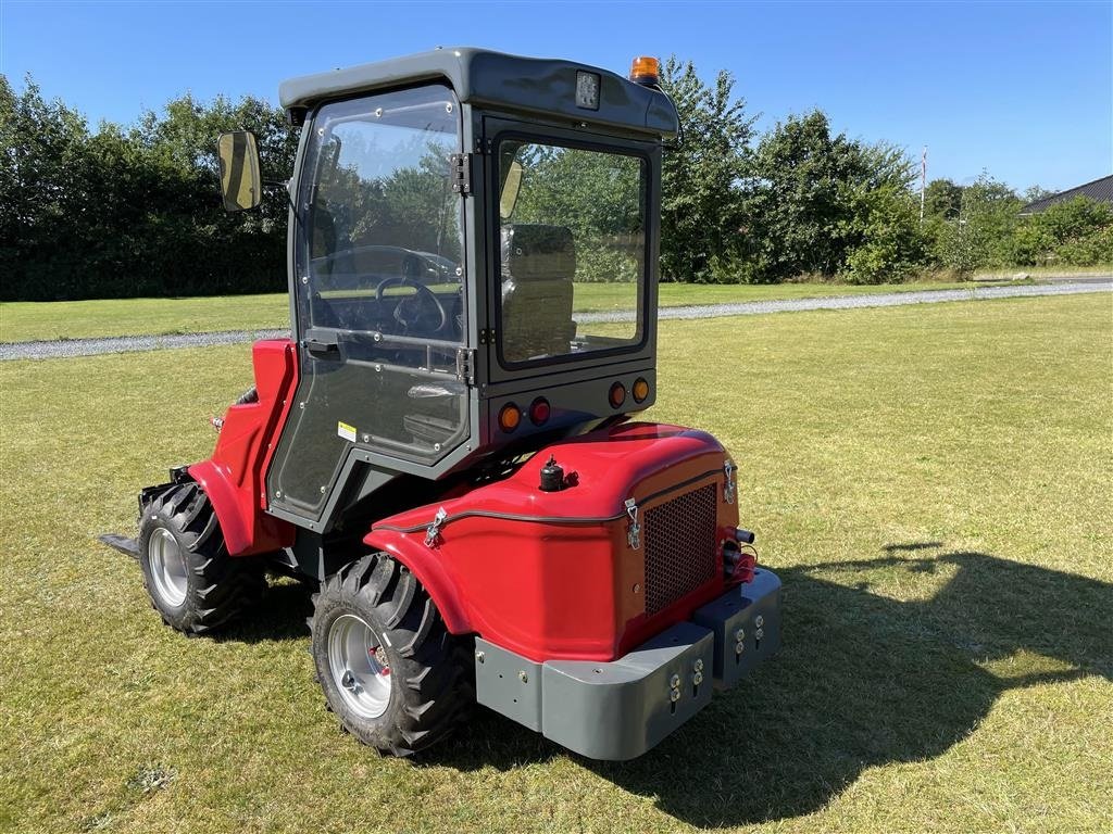 Kompaktlader типа MAN 840 Teleskop + kabine, Gebrauchtmaschine в Herning (Фотография 14)