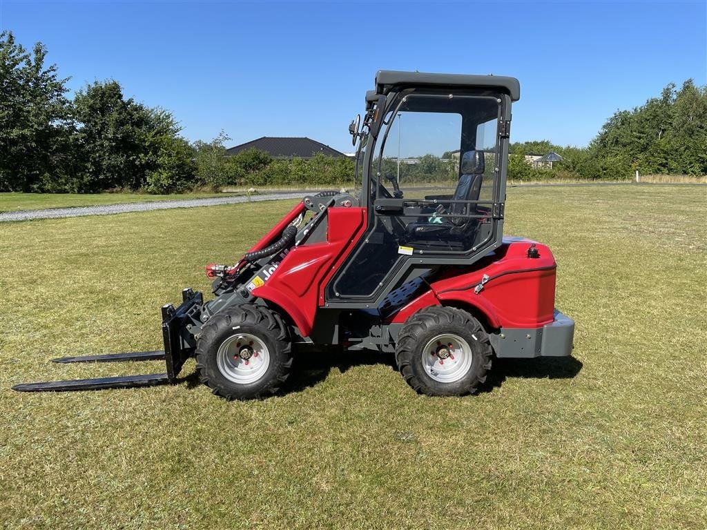 Kompaktlader типа MAN 840 Teleskop + kabine, Gebrauchtmaschine в Herning (Фотография 16)