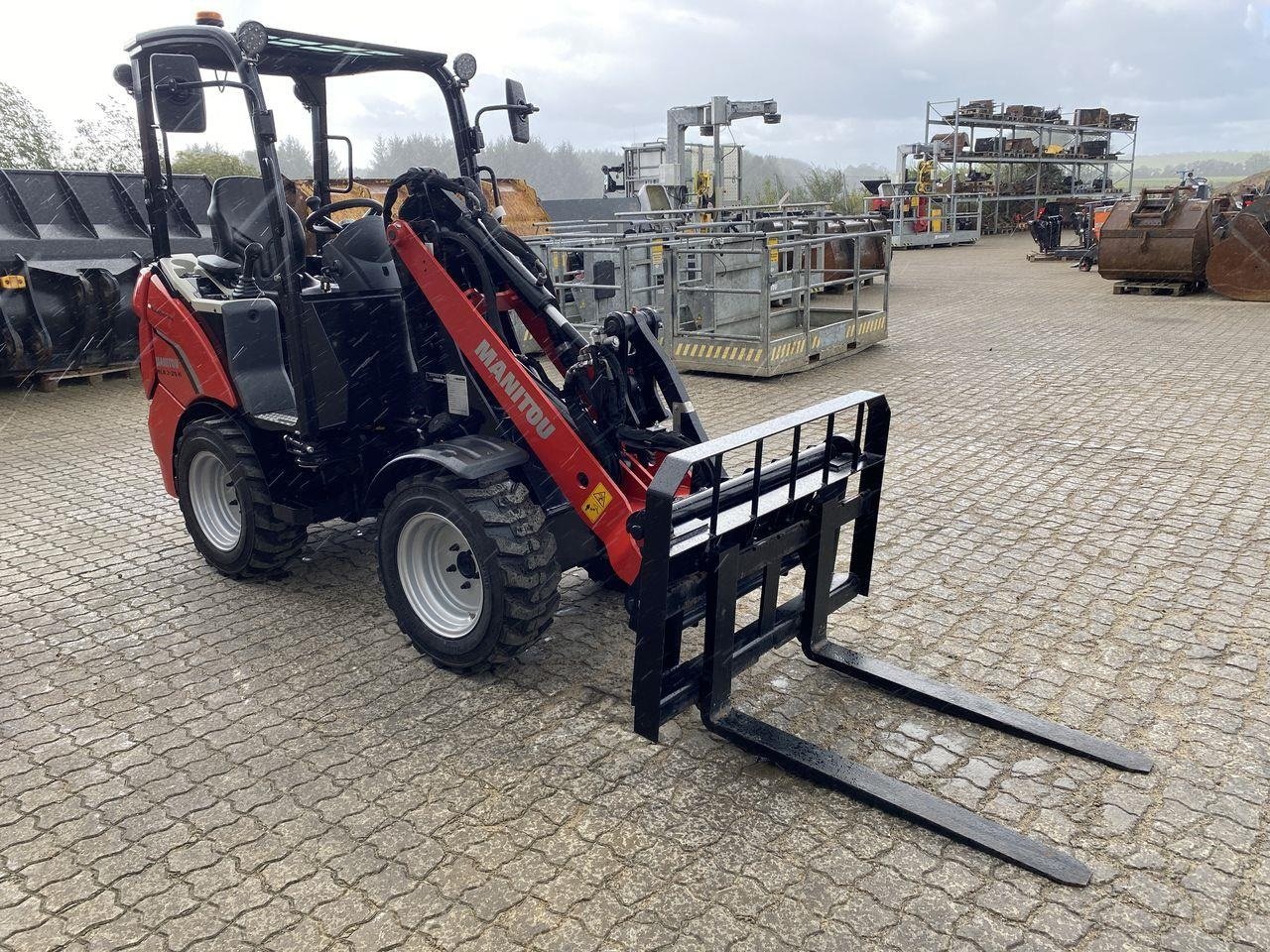 Kompaktlader des Typs Manitou MLA 2-25H 4P, Gebrauchtmaschine in Skive (Bild 5)