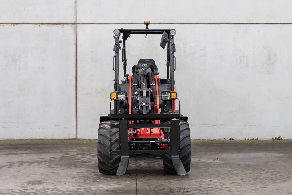 Kompaktlader tipa Manitou MLA 3-25 H, Neumaschine u Moerbeke (Slika 2)