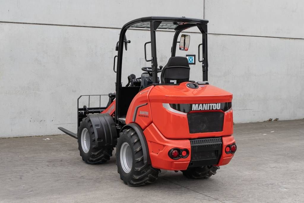 Kompaktlader типа Manitou MLA 3-25 HC, Neumaschine в Moerbeke (Фотография 8)
