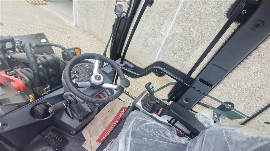 Kompaktlader des Typs Manitou MLA 3-25, Gebrauchtmaschine in Randers (Bild 11)