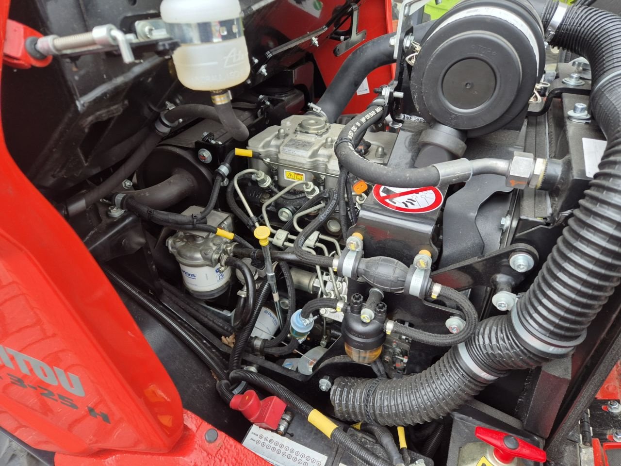 Kompaktlader of the type Manitou MLA 3-25H, Neumaschine in Lunteren (Picture 9)