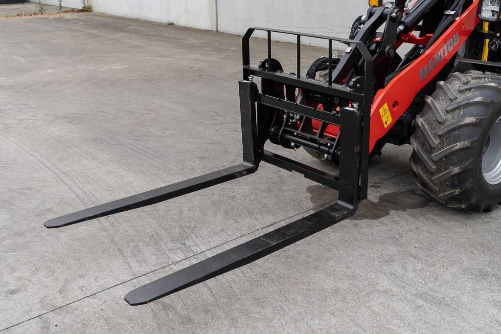 Kompaktlader του τύπου Manitou MLA 4-50 H, Neumaschine σε Moerbeke (Φωτογραφία 10)