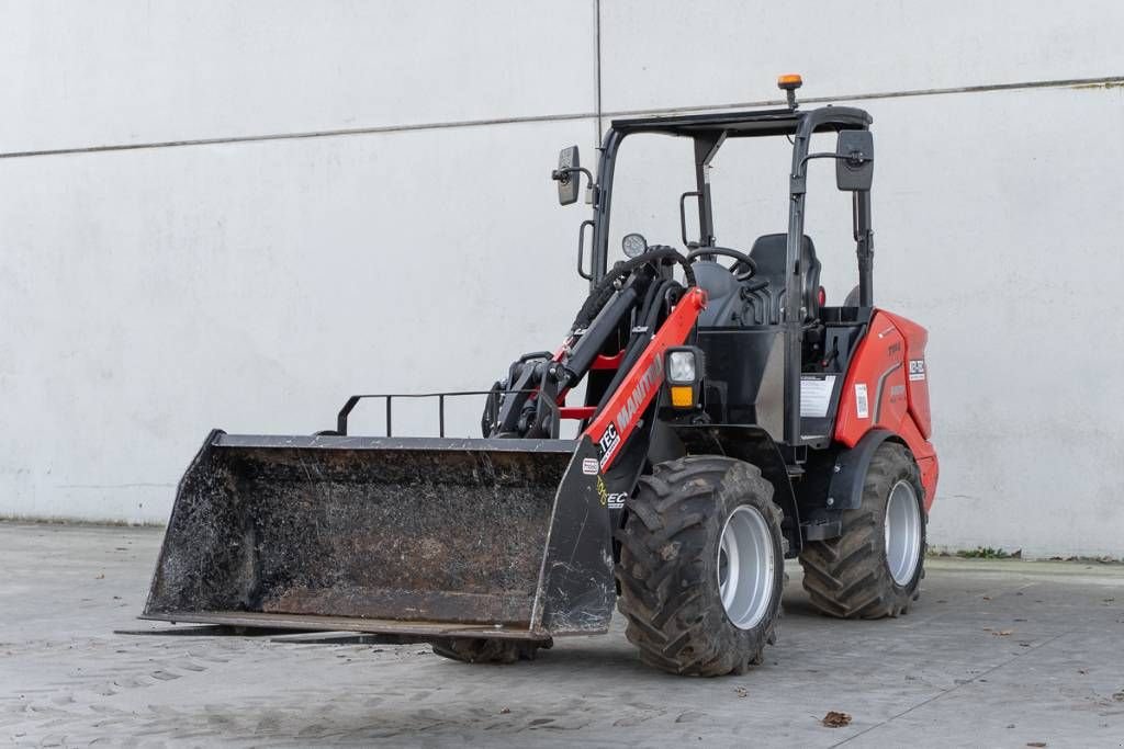 Kompaktlader του τύπου Manitou MLA 4-50 H, Gebrauchtmaschine σε Moerbeke (Φωτογραφία 1)