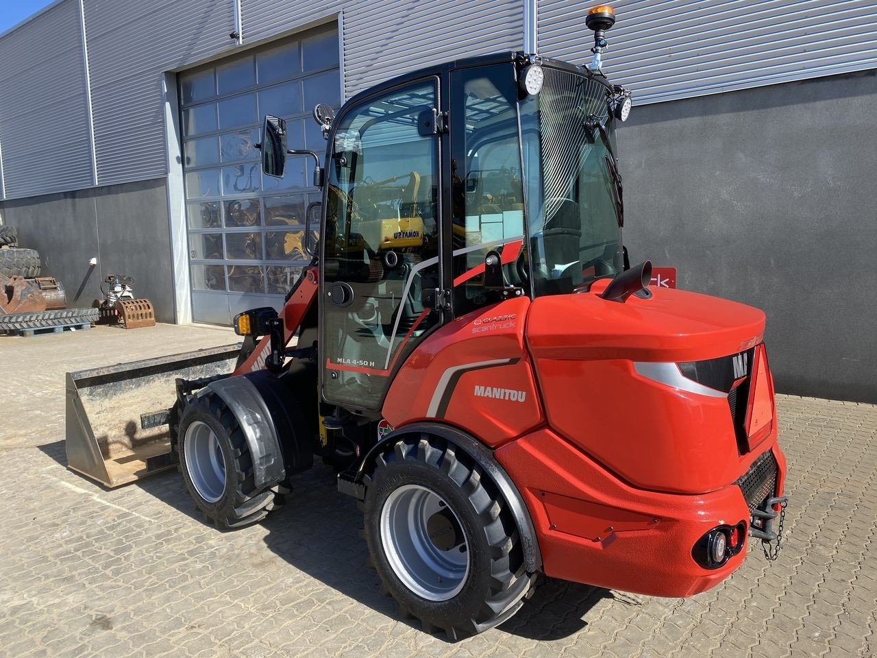 Kompaktlader от тип Manitou MLA 4-50H-C CAB ST5, Gebrauchtmaschine в Skive (Снимка 2)