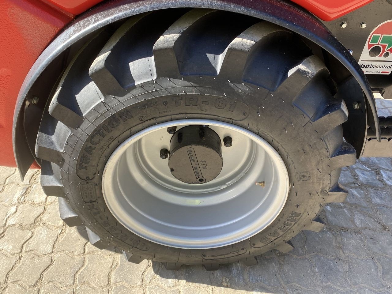 Kompaktlader от тип Manitou MLA 4-50H-C CAB ST5, Gebrauchtmaschine в Skive (Снимка 8)