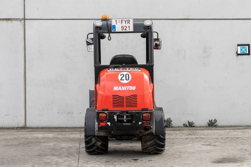 Kompaktlader tip Manitou MLA3-35H, Gebrauchtmaschine in Moerbeke (Poză 7)