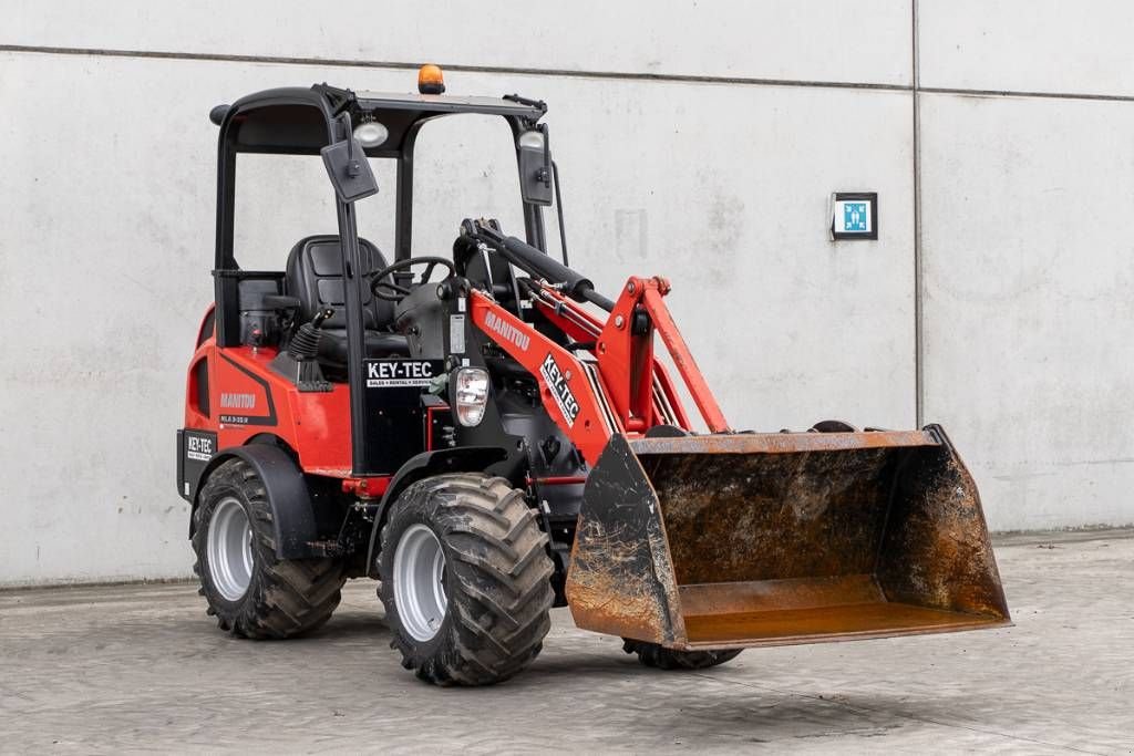 Kompaktlader des Typs Manitou MLA3-35H, Gebrauchtmaschine in Moerbeke (Bild 3)