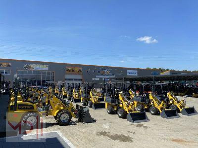 Kompaktlader of the type MD Landmaschinen HOFLADER FM 25 FALTDACH, Neumaschine in Zeven (Picture 5)