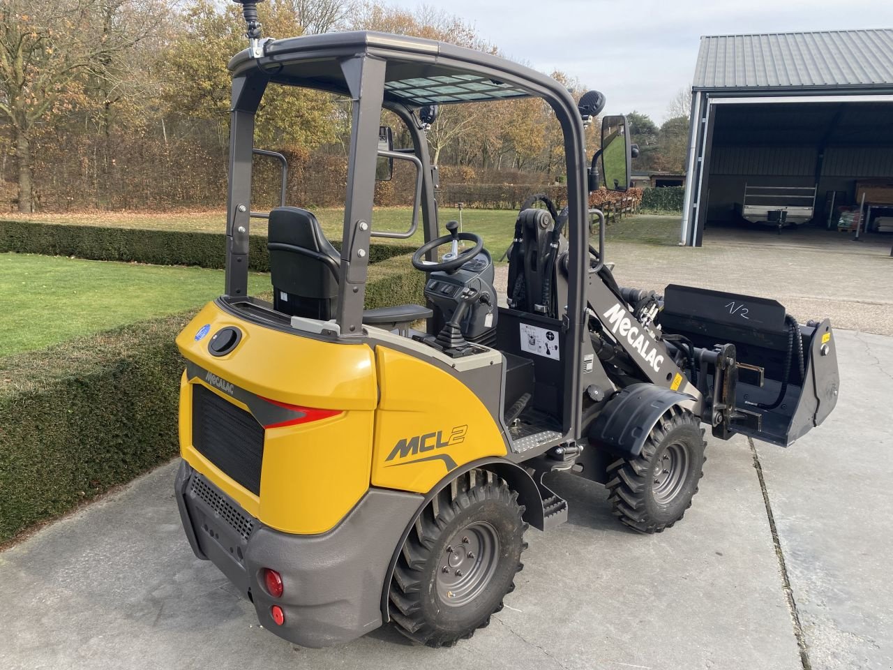 Kompaktlader of the type Mecalac Mcl2, Gebrauchtmaschine in De Mortel (Picture 8)