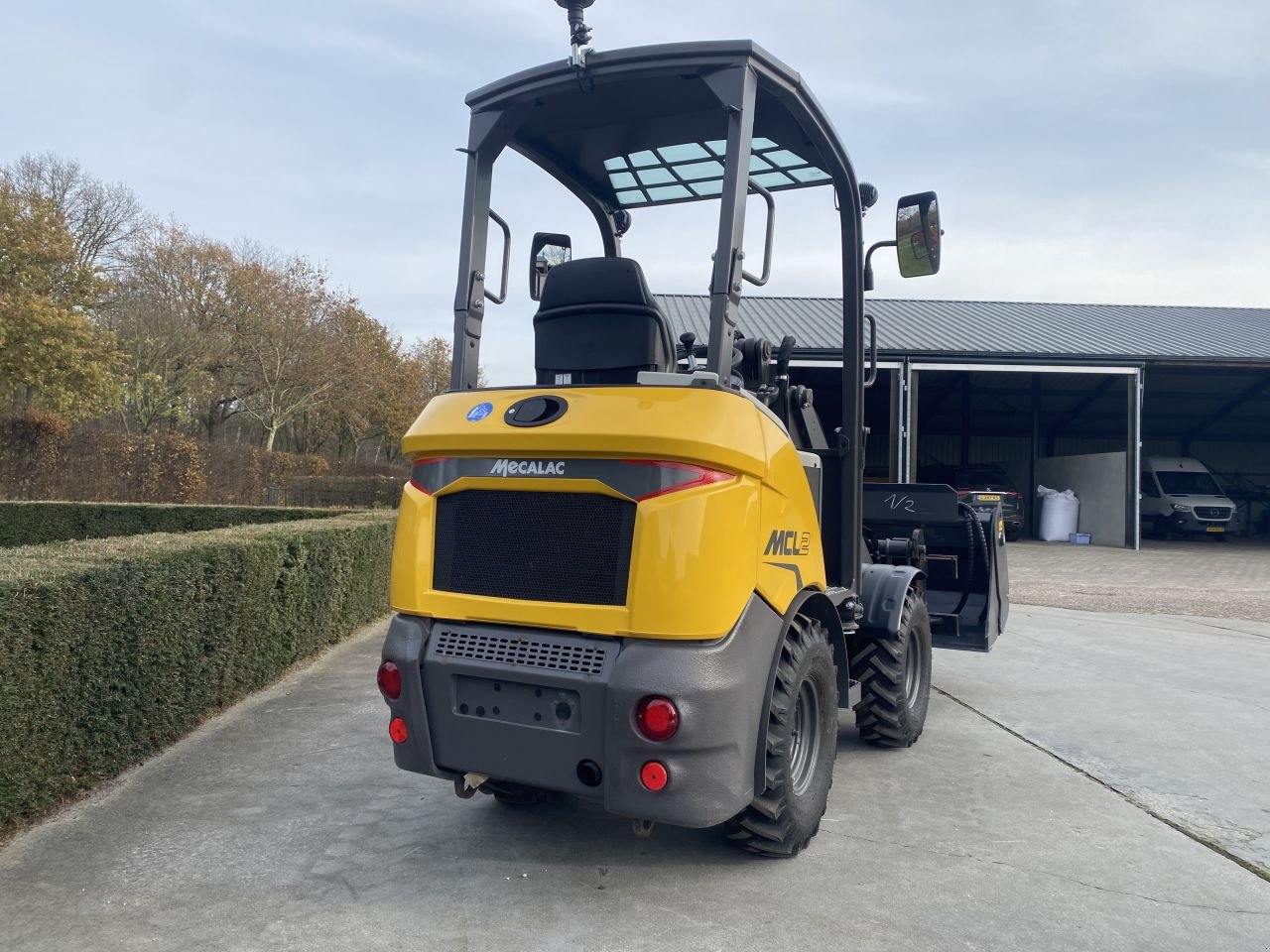 Kompaktlader of the type Mecalac Mcl2, Gebrauchtmaschine in De Mortel (Picture 3)