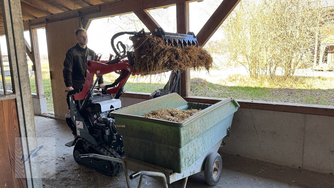 Kompaktlader a típus micro-pelle microBull Eco Minilader, Raupenlader, Kompaktlader, Skidlader, Neumaschine ekkor: Bruckmühl (Kép 3)