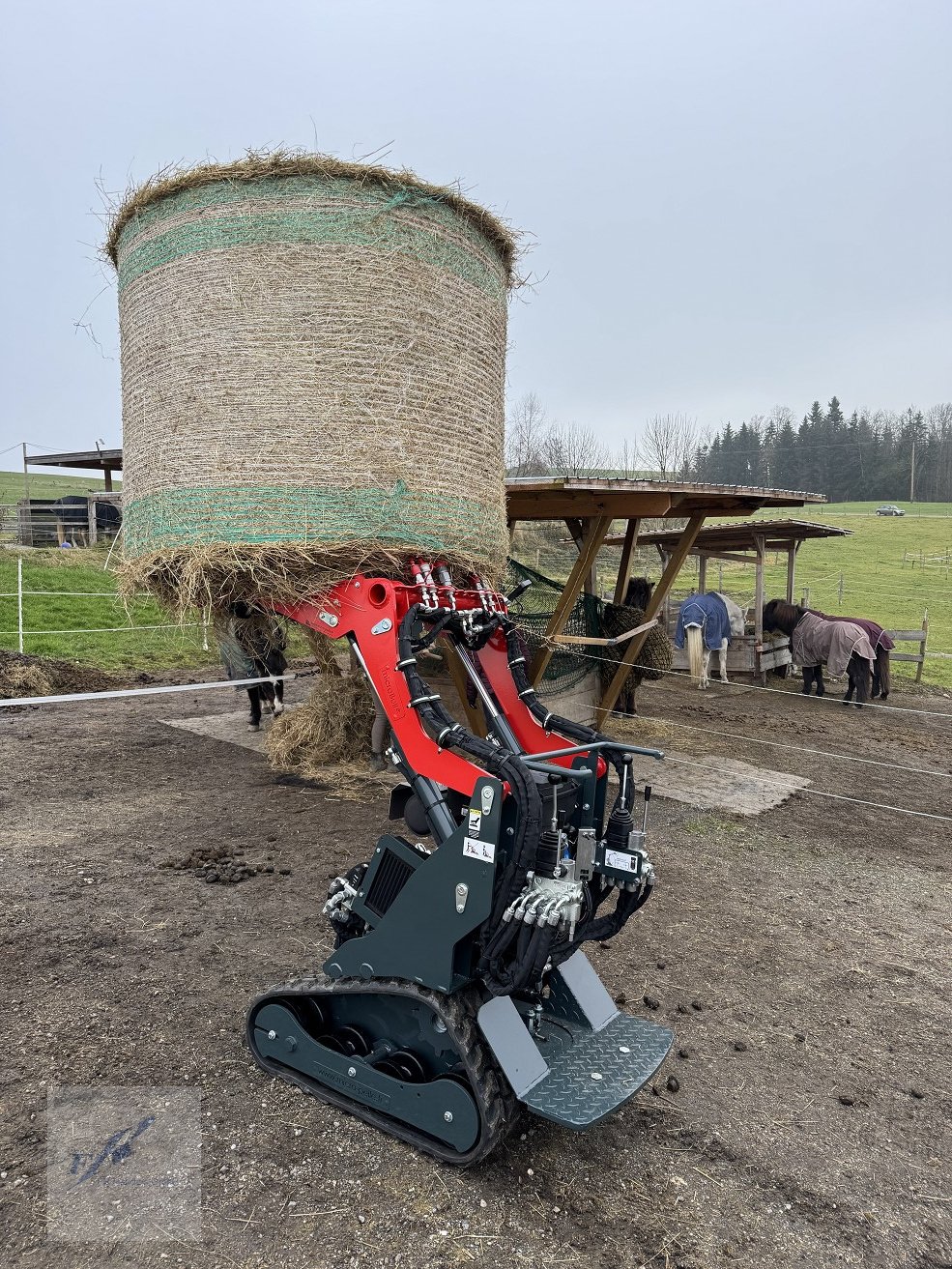 Kompaktlader a típus micro-pelle microBull Eco Minilader, Raupenlader, Kompaktlader, Skidlader, Neumaschine ekkor: Bruckmühl (Kép 9)