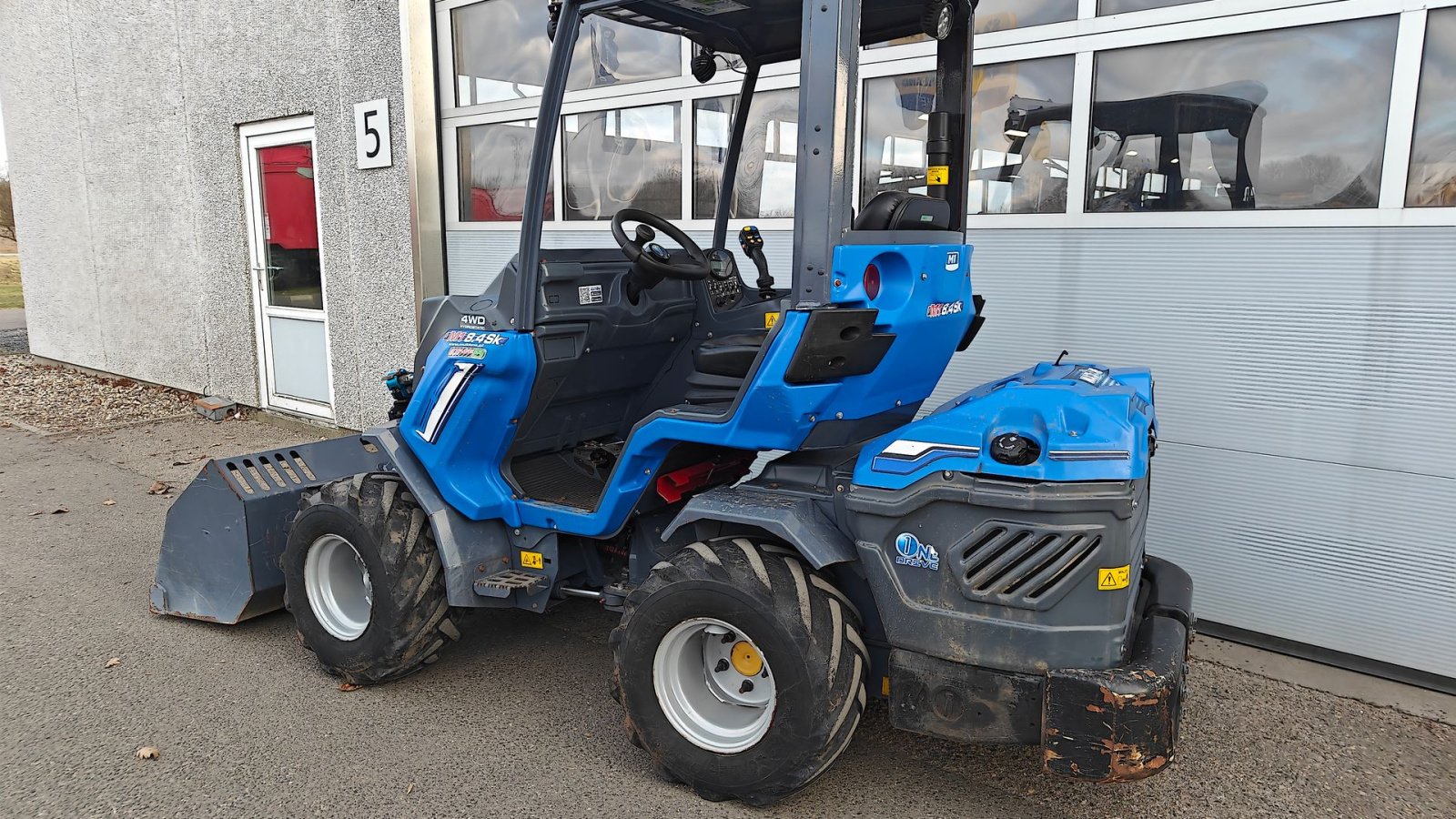 Kompaktlader tipa Multione 8.4Sk KUN 350 timer, Gebrauchtmaschine u Holstebro (Slika 7)