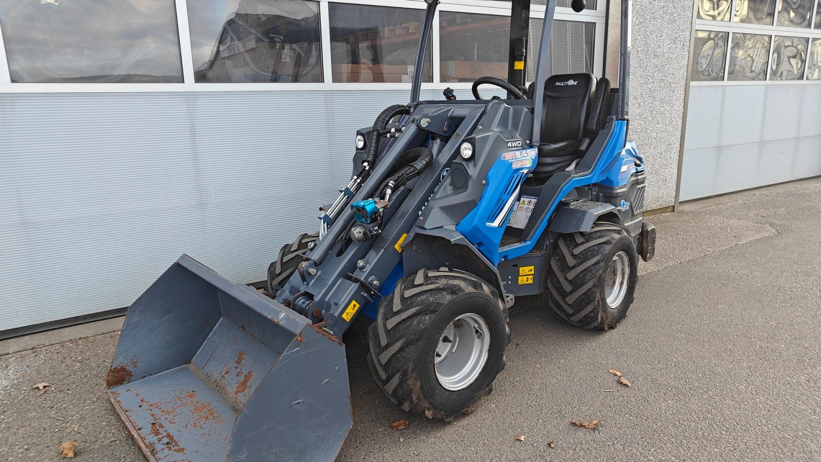 Kompaktlader tipa Multione 8.4Sk KUN 350 timer, Gebrauchtmaschine u Holstebro (Slika 1)