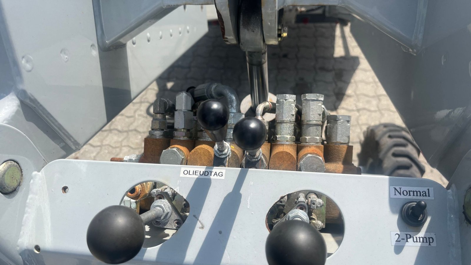 Kompaktlader tip Multione f18b  Telescopic med læsseskovl og siloklo, Gebrauchtmaschine in Rønnede (Poză 14)