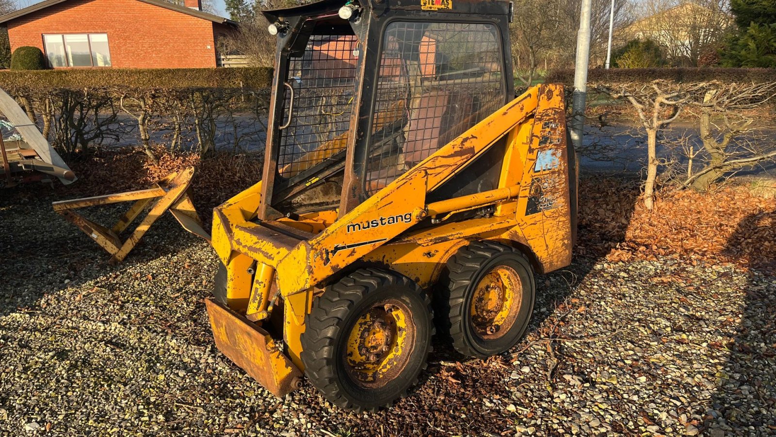 Kompaktlader типа Mustang 332 OMC, Gebrauchtmaschine в Grenaa (Фотография 1)