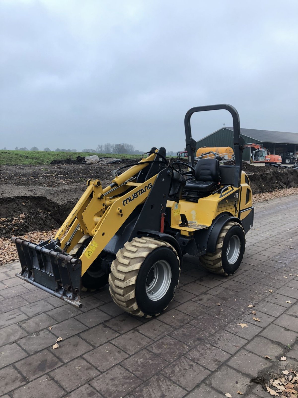Kompaktlader typu Mustang 406, Gebrauchtmaschine v Nieuw Heeten (Obrázok 1)
