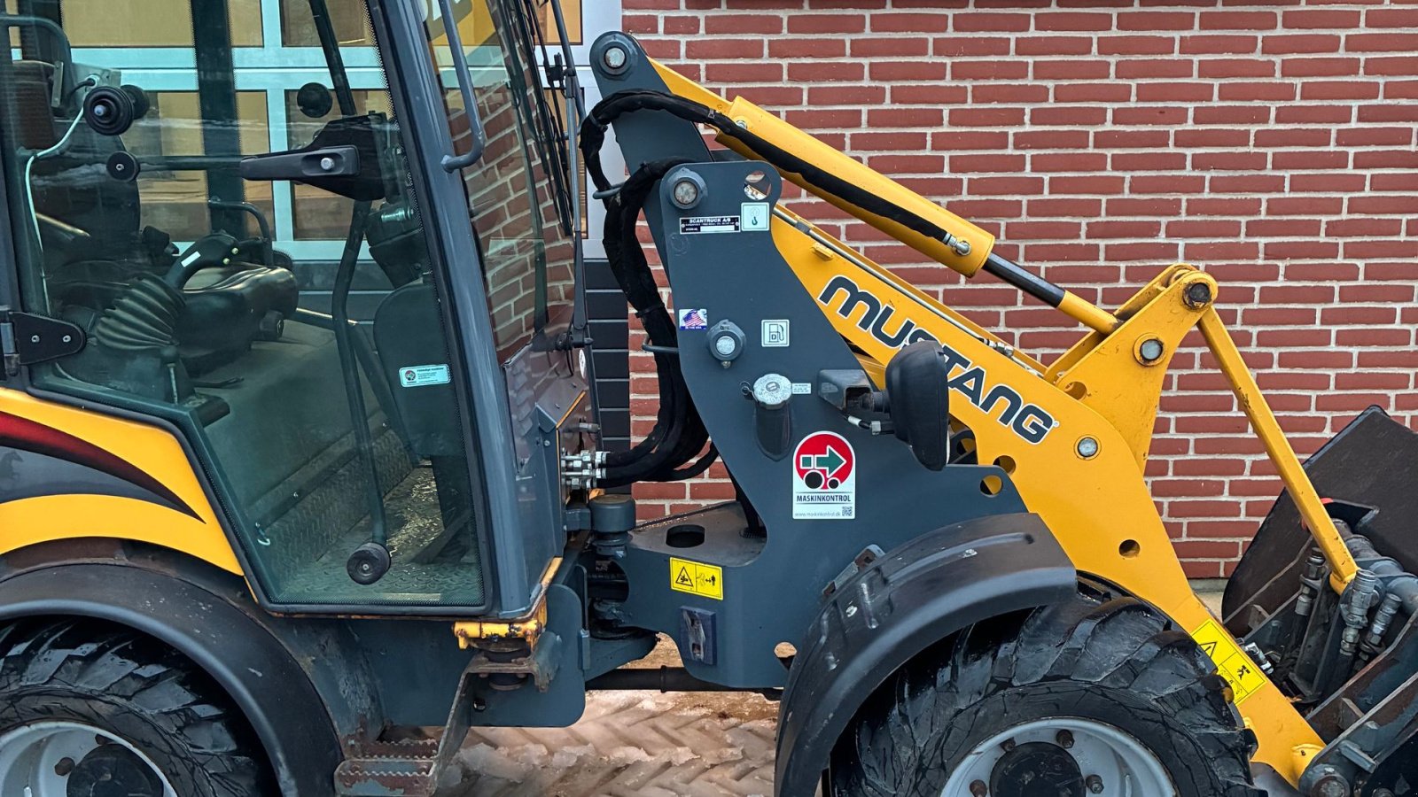 Kompaktlader tip Mustang AL 306, Gebrauchtmaschine in Nibe (Poză 4)