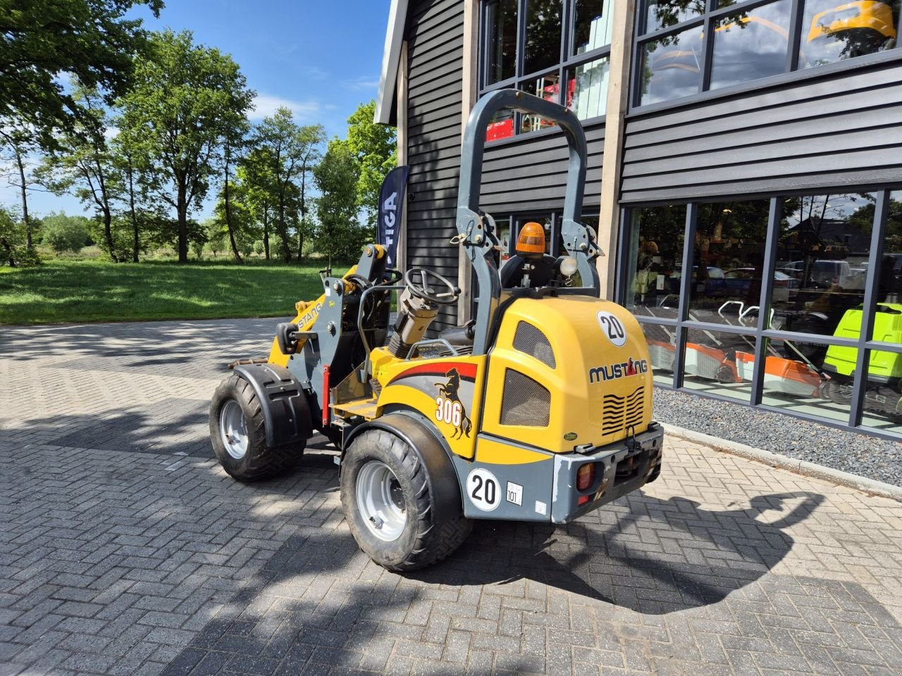Kompaktlader of the type Mustang AL306, Gebrauchtmaschine in Lunteren (Picture 3)