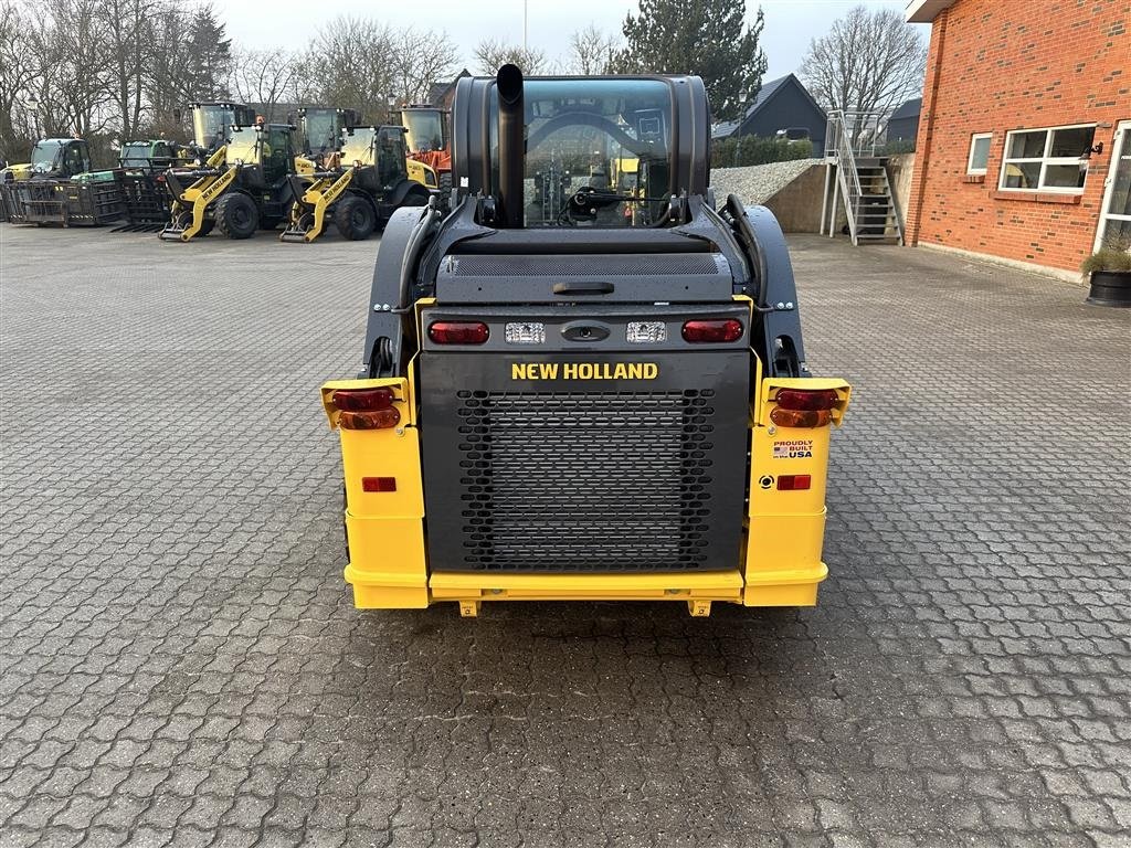 Kompaktlader of the type New Holland L318, Gebrauchtmaschine in Gjerlev J. (Picture 7)