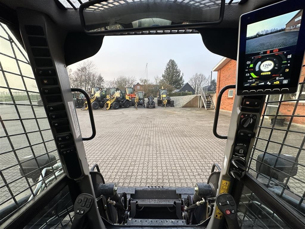 Kompaktlader of the type New Holland L318, Gebrauchtmaschine in Gjerlev J. (Picture 14)