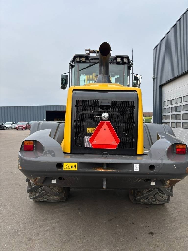 Kompaktlader des Typs New Holland W 170 D LR, Gebrauchtmaschine in Ribe (Bild 12)