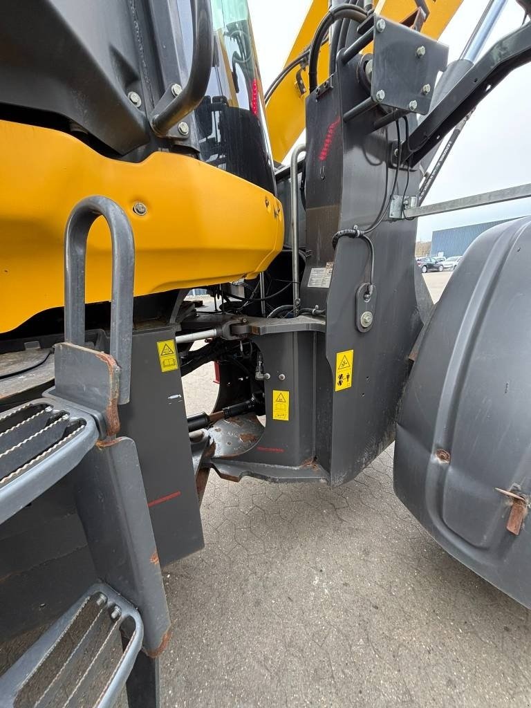 Kompaktlader des Typs New Holland W 170 D LR, Gebrauchtmaschine in Ribe (Bild 13)