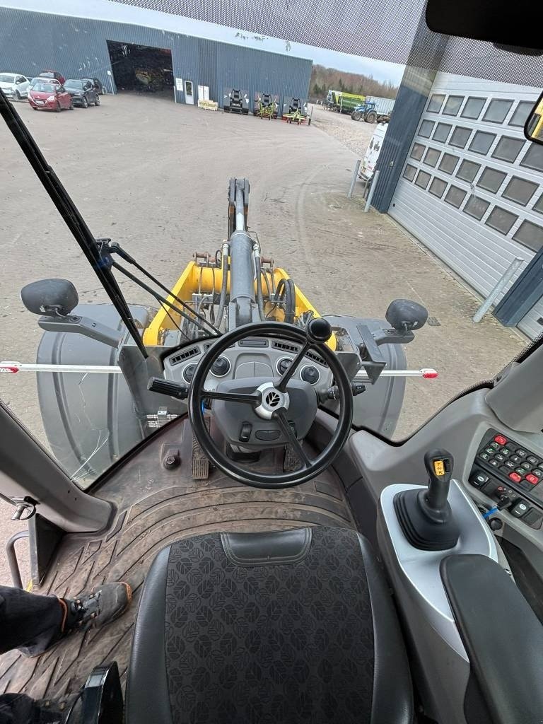 Kompaktlader des Typs New Holland W 170 D LR, Gebrauchtmaschine in Ribe (Bild 25)