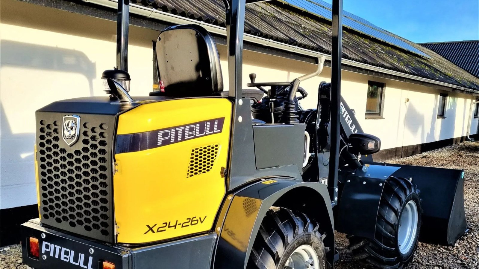 Kompaktlader of the type Pitbull X24-26V / fabriksny / DK edition - ny model / med redskaber, Gebrauchtmaschine in Arden (Picture 10)