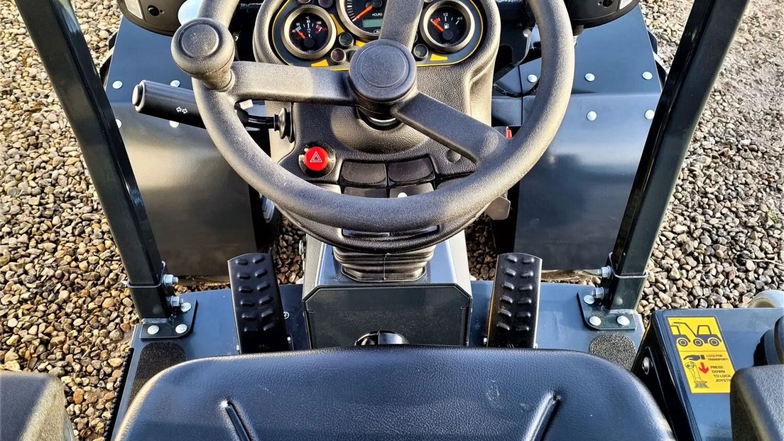 Kompaktlader of the type Pitbull X24-26V / fabriksny / DK edition - ny model / med redskaber, Gebrauchtmaschine in Arden (Picture 14)