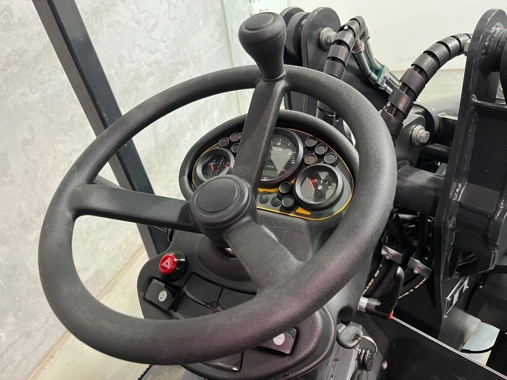 Kompaktlader of the type Pitbull X24-26V // Fabriksny, Gebrauchtmaschine in Vrå, Frejlev, Hornslet & Ringsted (Picture 8)