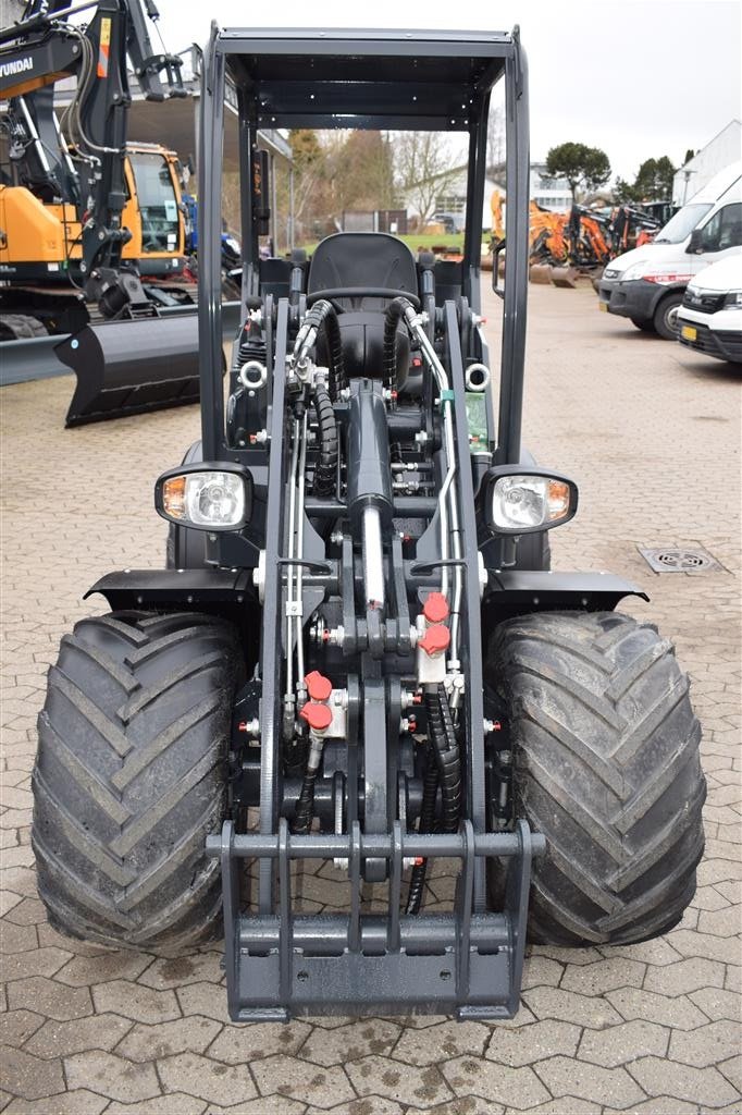 Kompaktlader of the type Pitbull X24-26V FABRIKSNY, Gebrauchtmaschine in Fredensborg (Picture 18)