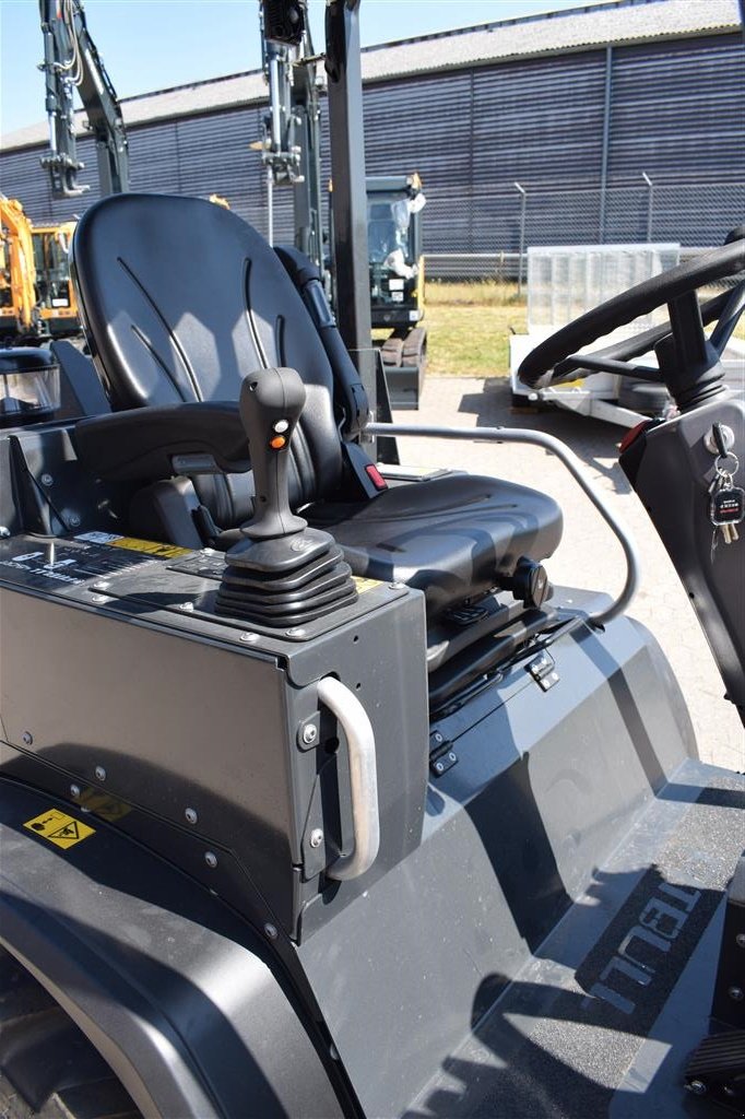 Kompaktlader of the type Pitbull X28-45CRT FABRIKSNY PITBULL, Gebrauchtmaschine in Fredensborg (Picture 7)