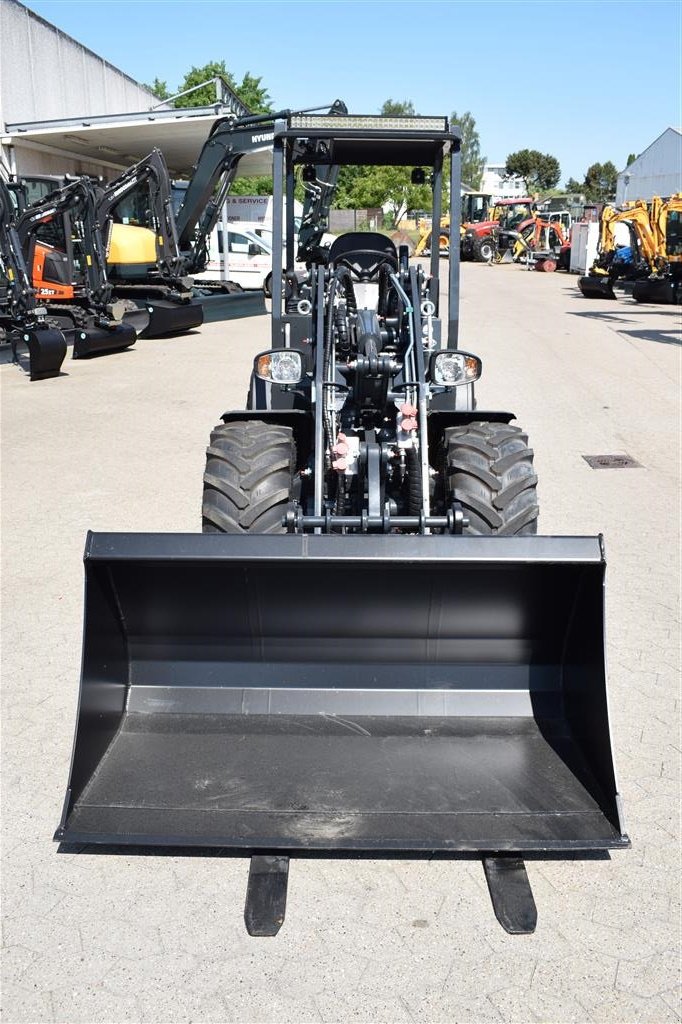 Kompaktlader of the type Pitbull X28-45CRT FABRIKSNY PITBULL, Gebrauchtmaschine in Fredensborg (Picture 3)