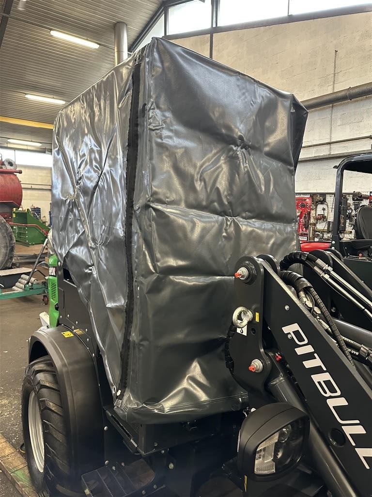 Kompaktlader of the type Pitbull X28-45CRT Fremstillet i Holland, Linde hydraulik, prøv den., Gebrauchtmaschine in Kjellerup (Picture 6)