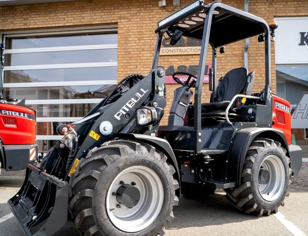 Kompaktlader tipa Pitbull X28-45CRT, Gebrauchtmaschine u Vrå, Frejlev, Hornslet & Ringsted (Slika 1)