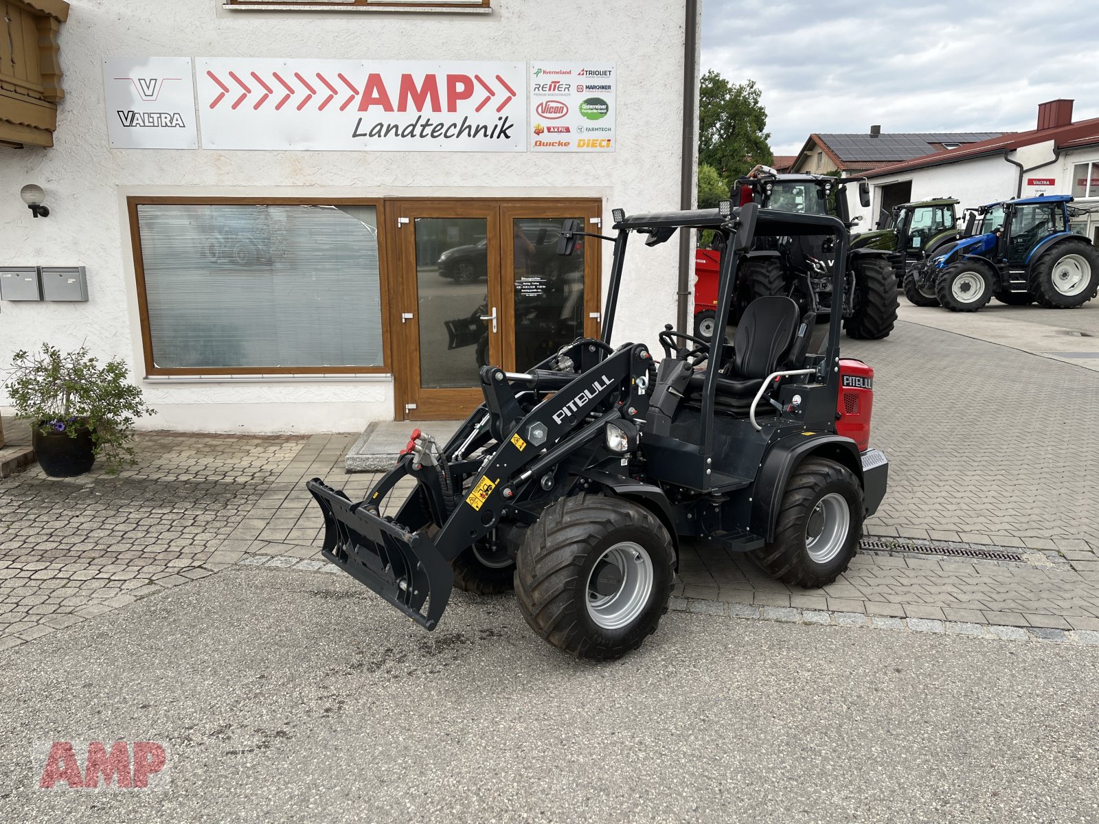 Kompaktlader of the type Pitbull X28-45CRT, Neumaschine in Teising (Picture 1)