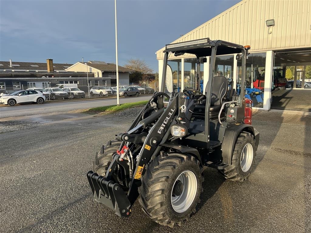 Kompaktlader of the type Pitbull X28-45CRT, Gebrauchtmaschine in Solrød Strand (Picture 4)