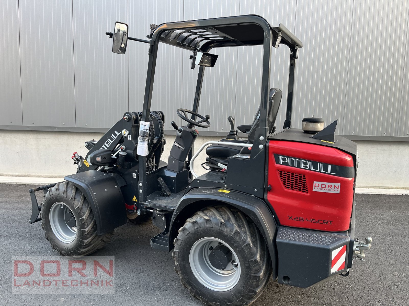 Kompaktlader of the type Pitbull X28-45CRT, Neumaschine in Bruckberg (Picture 1)