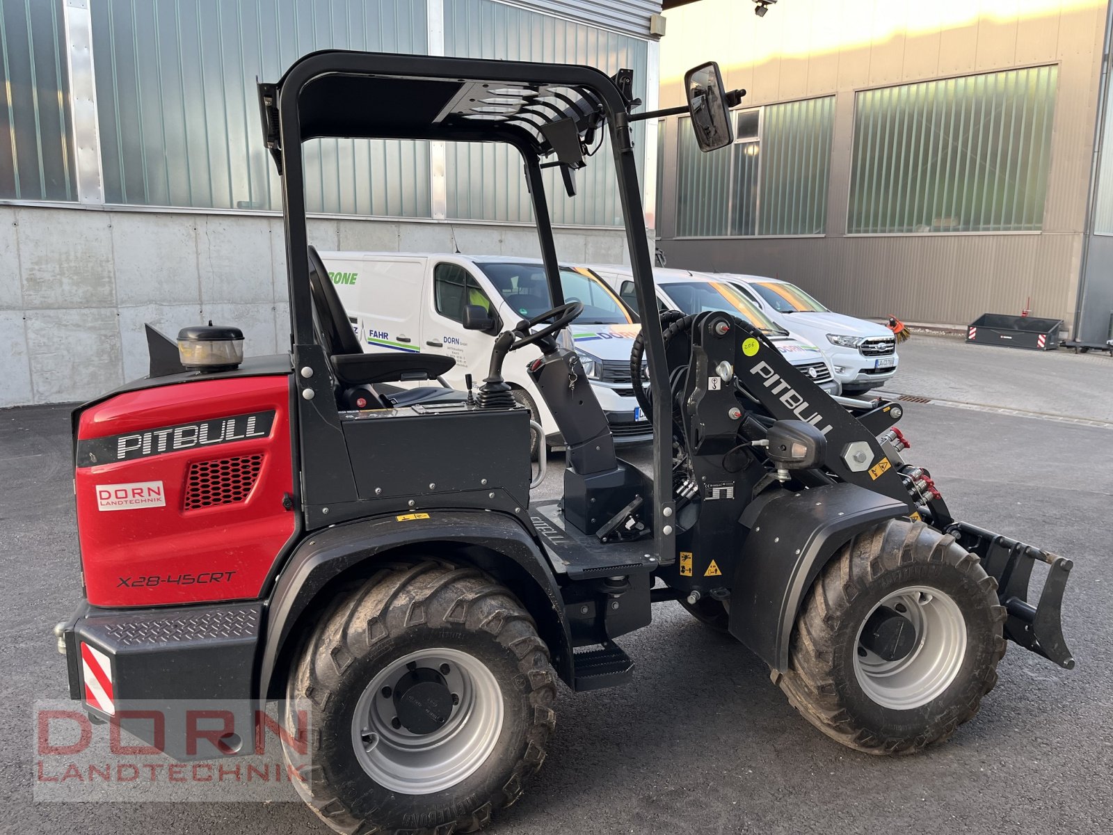 Kompaktlader of the type Pitbull X28-45CRT, Neumaschine in Bruckberg (Picture 3)