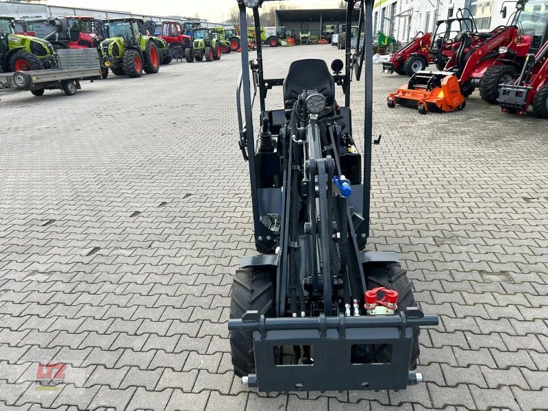 Kompaktlader of the type Schäffer 1622 HOFLADER, Neumaschine in Hartmannsdorf (Picture 7)