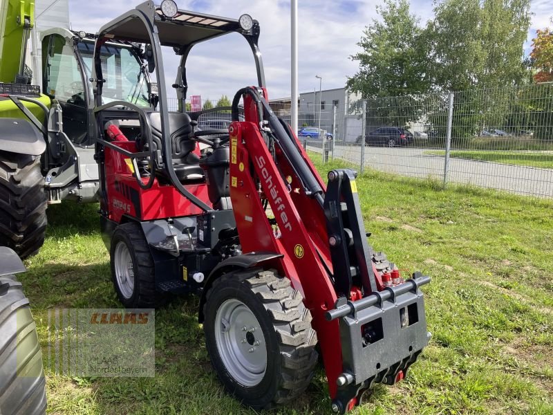 Kompaktlader of the type Schäffer 2024 S HOFLADER, Neumaschine in Plech (Picture 3)