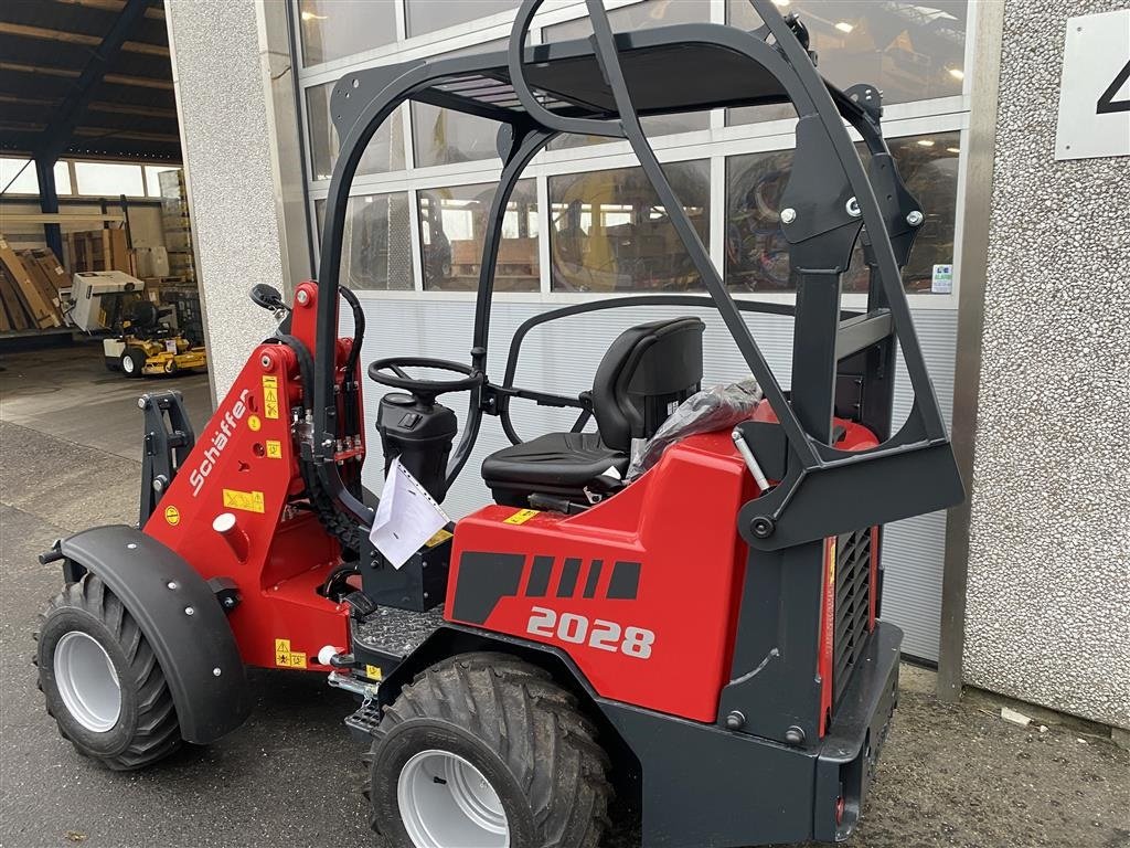 Kompaktlader of the type Schäffer 2028 PÅ LAGER TIL OMGÅENDE LEVERING, Gebrauchtmaschine in Holstebro (Picture 3)