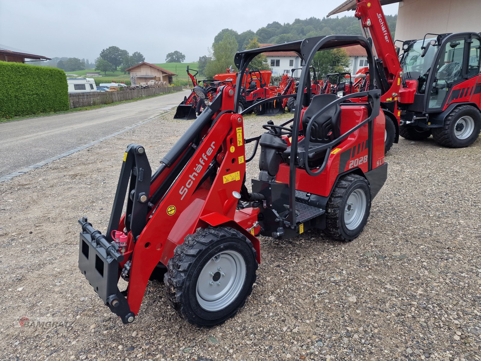 Kompaktlader of the type Schäffer 2028 SLT, Neumaschine in Eberfing (Picture 1)