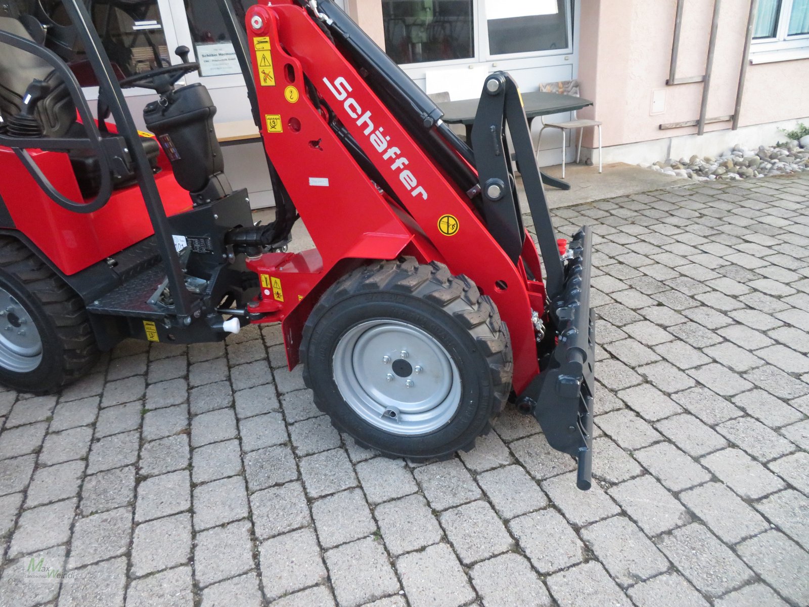 Kompaktlader of the type Schäffer 2028 SLT, Neumaschine in Markt Schwaben (Picture 3)